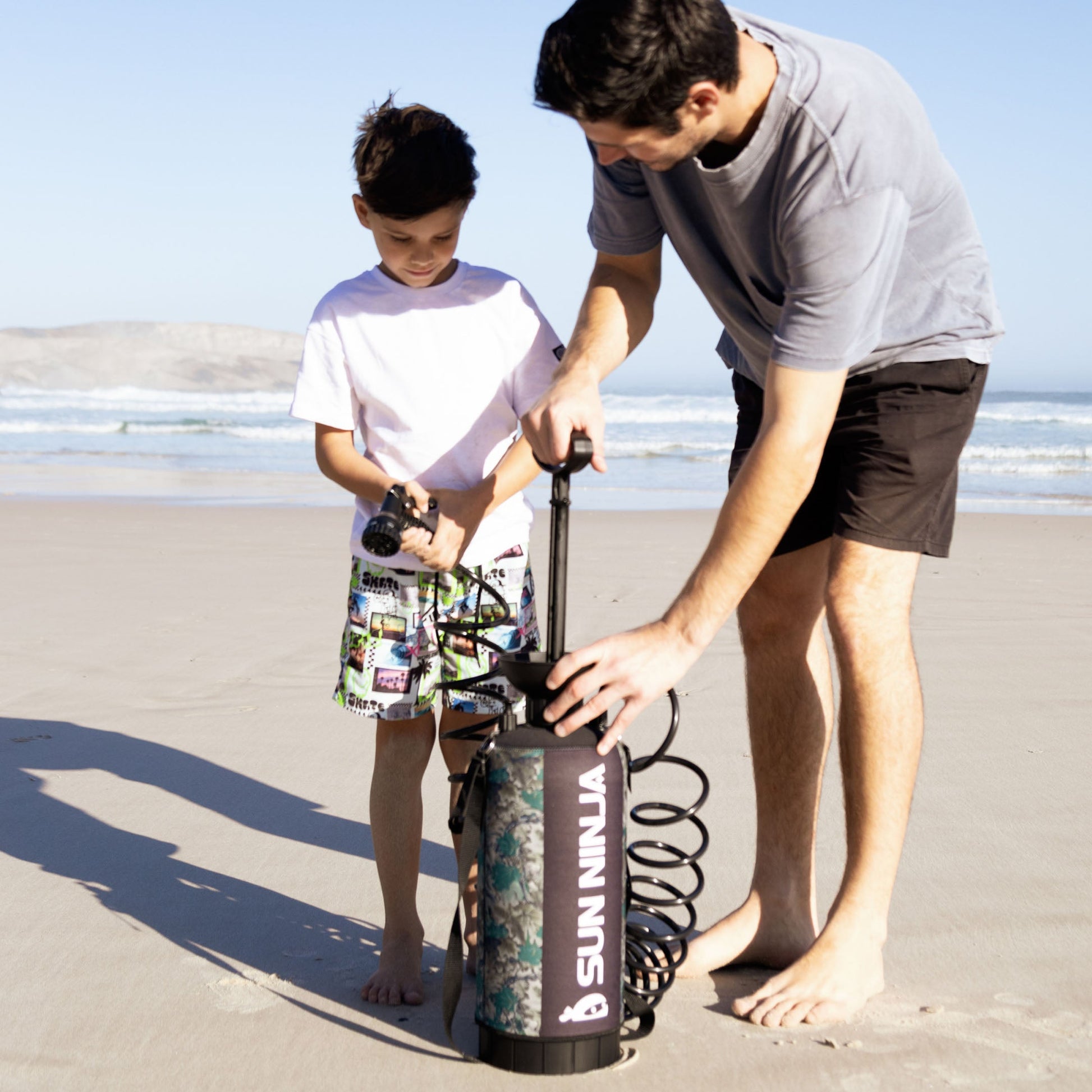 Portable Shower - 2.1 Gallon R8 image 19