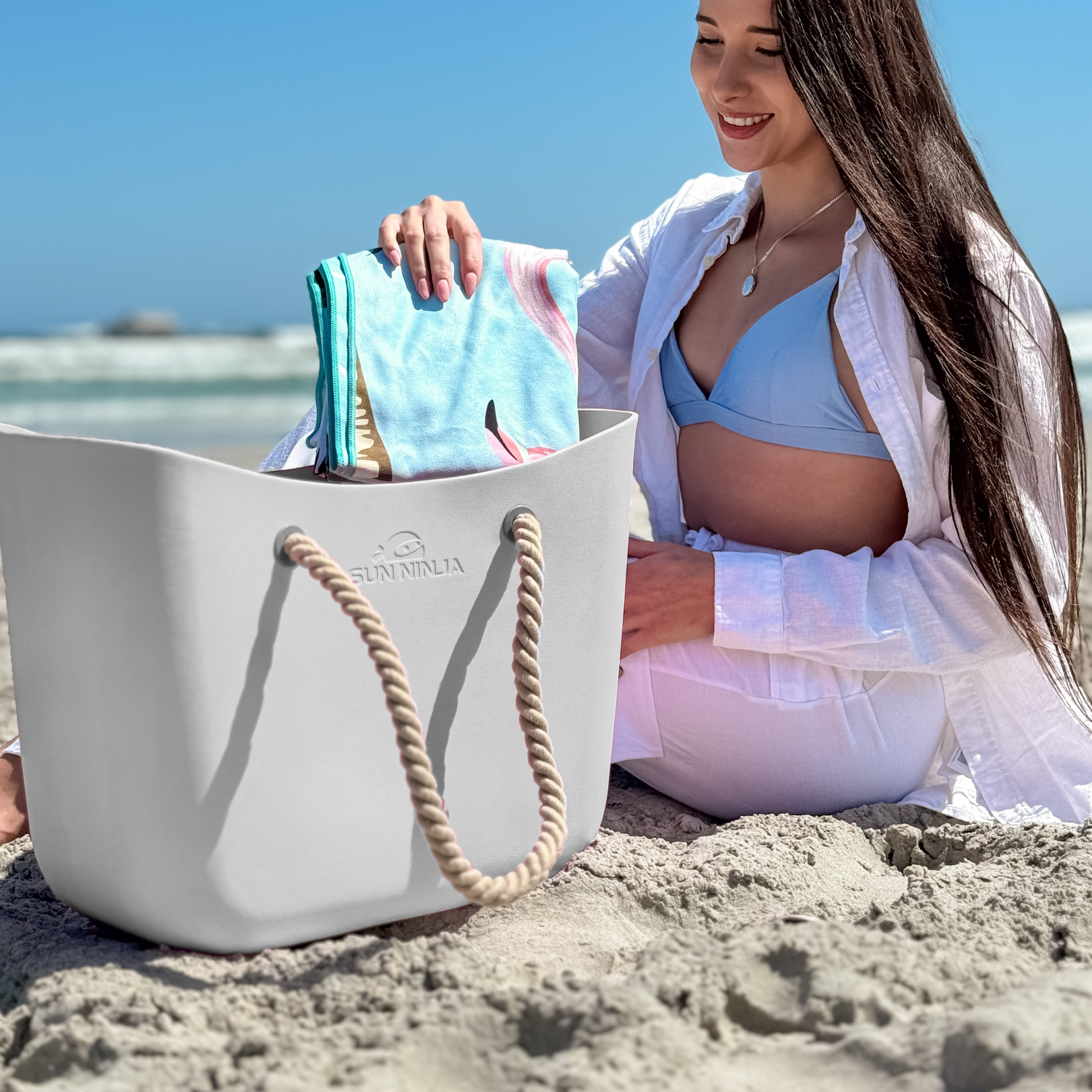 Rubber Beach Tote C3 image 9