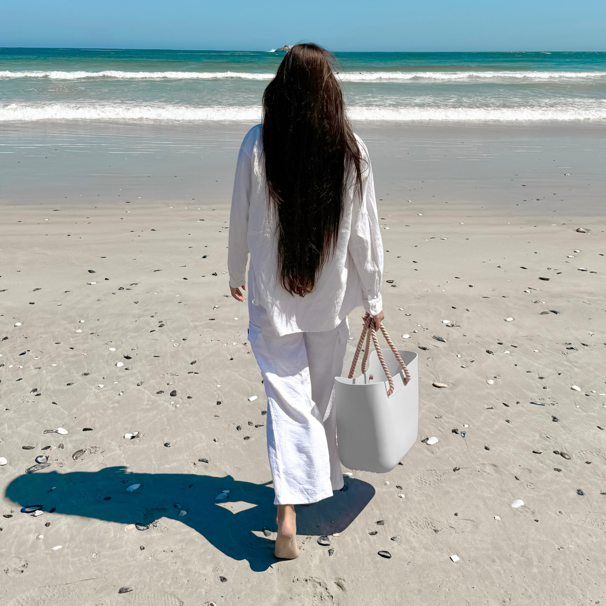 Rubber Beach Tote C3 image 10