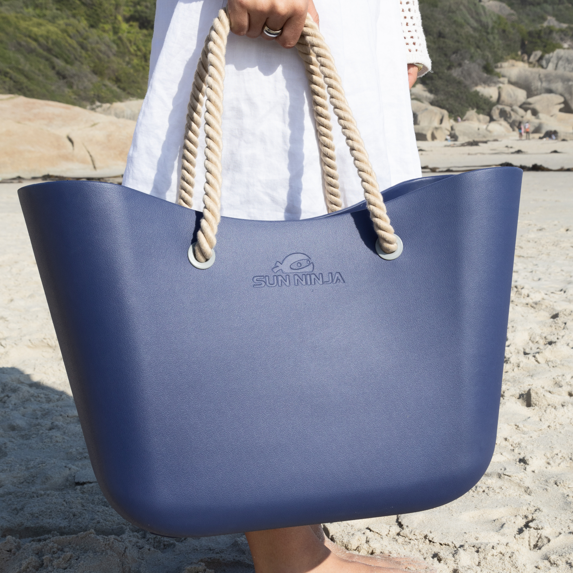 Rubber Beach Tote C3 image 15